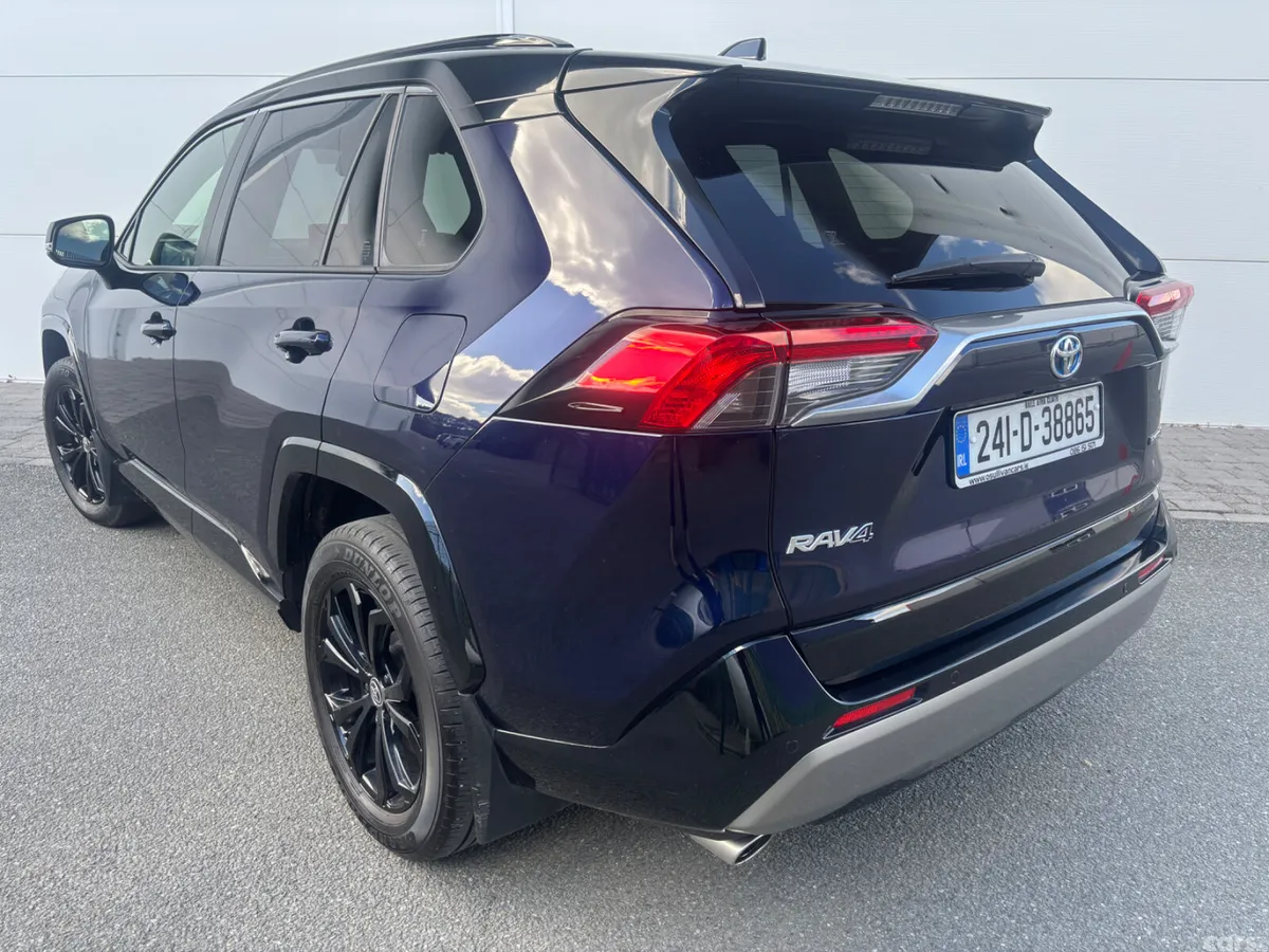 Toyota RAV4 SUV, Petrol Hybrid, 2024, Blue