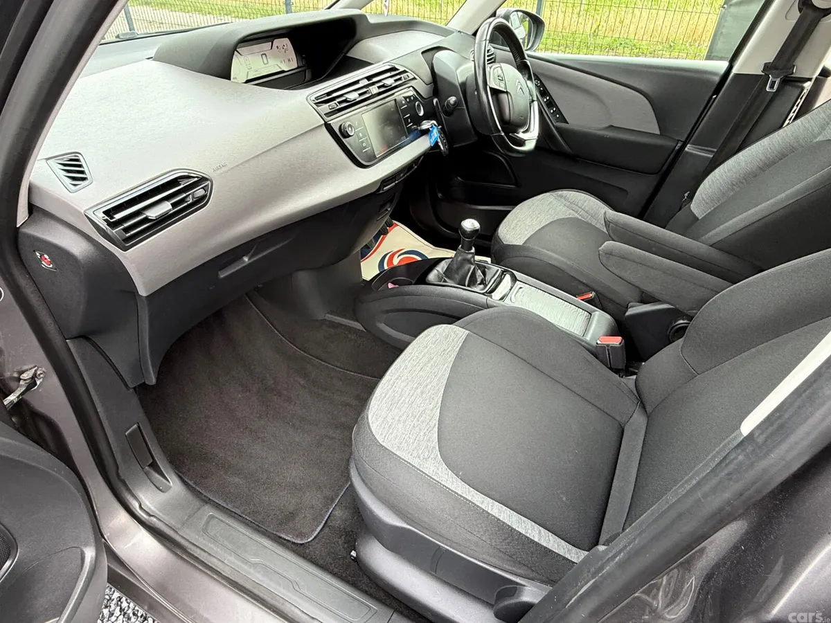 Citroen C4 Hatchback, Diesel, 2017, Grey