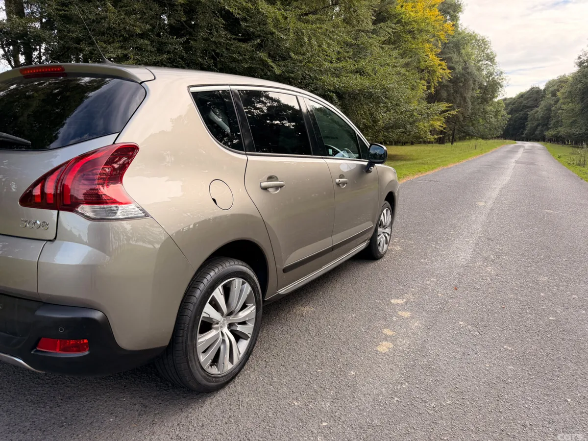 Peugeot 3008 SUV, Petrol, 2016, Grey