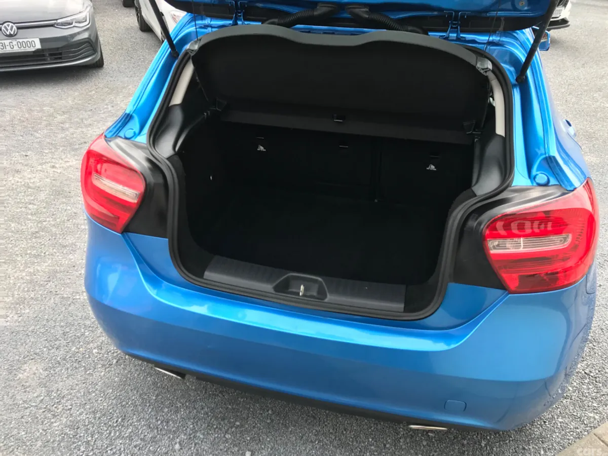 Mercedes-Benz A-Class Hatchback, Diesel, 2015, Blue