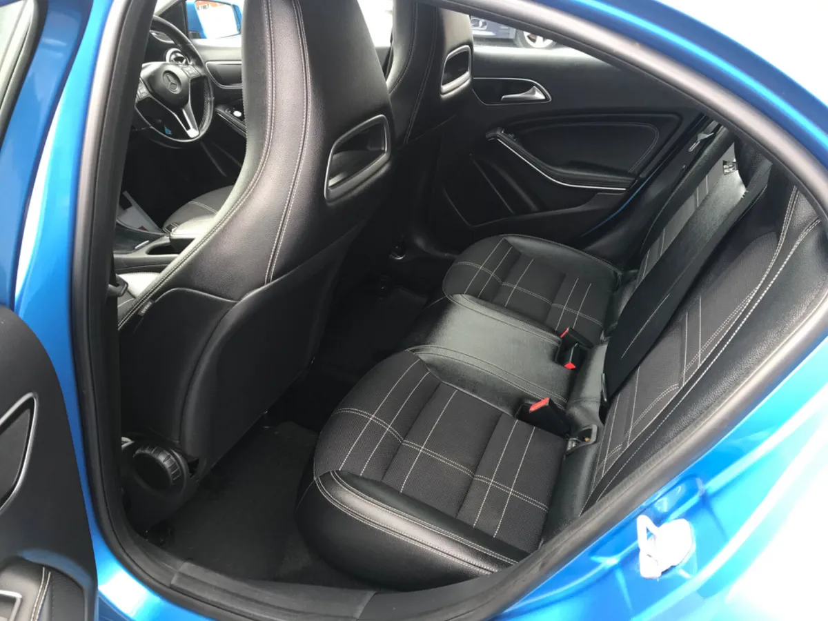 Mercedes-Benz A-Class Hatchback, Diesel, 2015, Blue