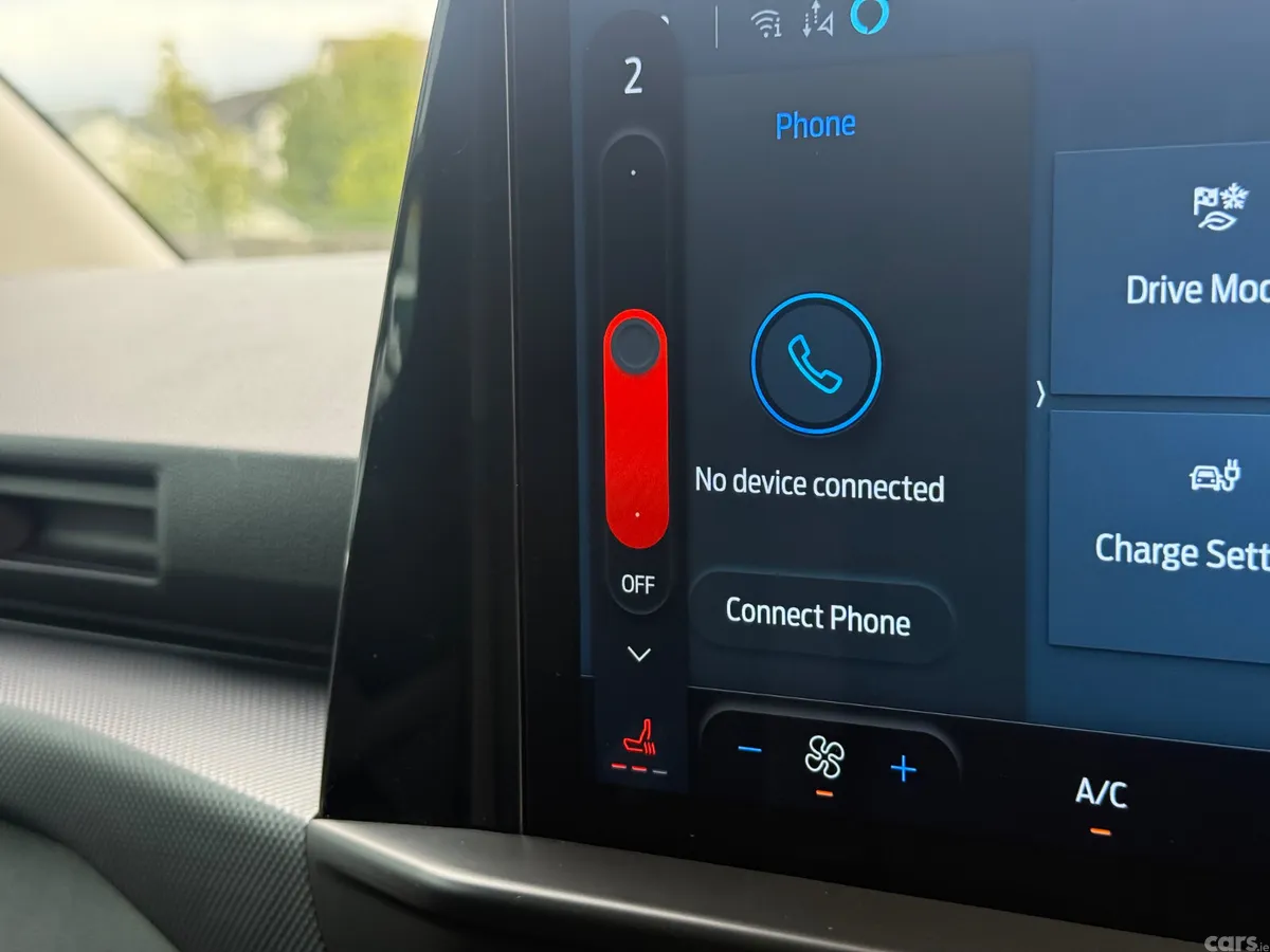 Ford Transit Custom Van, Petrol Plug-in Hybrid, 2025, Black