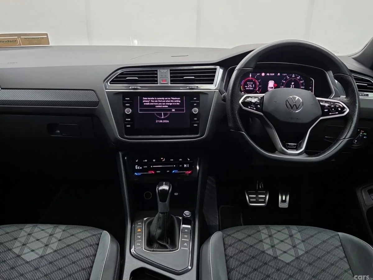 Volkswagen Tiguan SUV, Petrol Hybrid, 2024, White