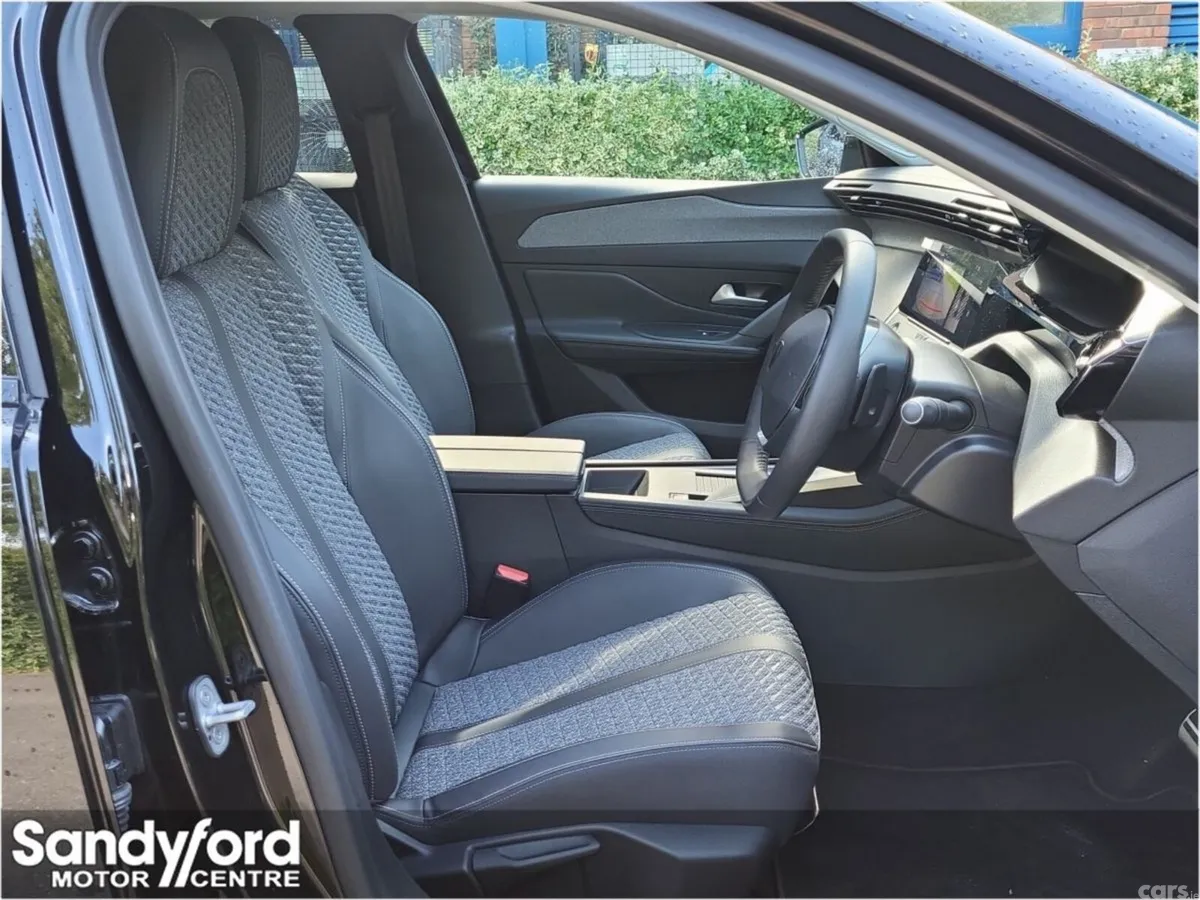 Peugeot 408 Hatchback, Petrol Hybrid, 2026, Black