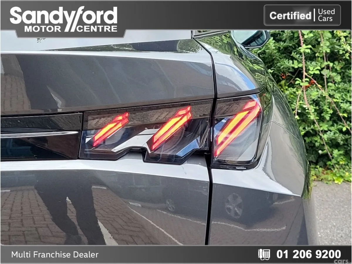 Peugeot 3008 SUV, Electric, 2026, Grey