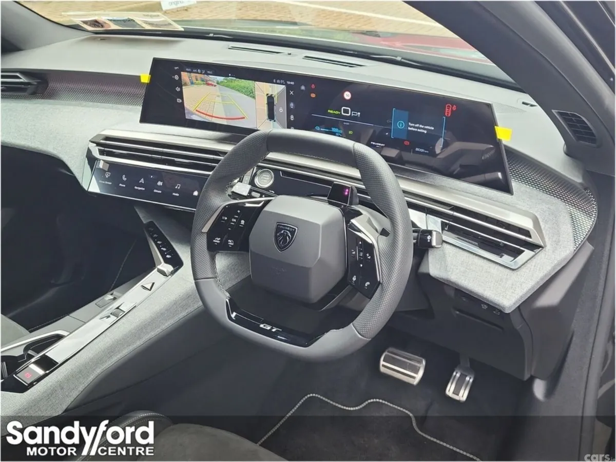 Peugeot 3008 SUV, Electric, 2026, Grey