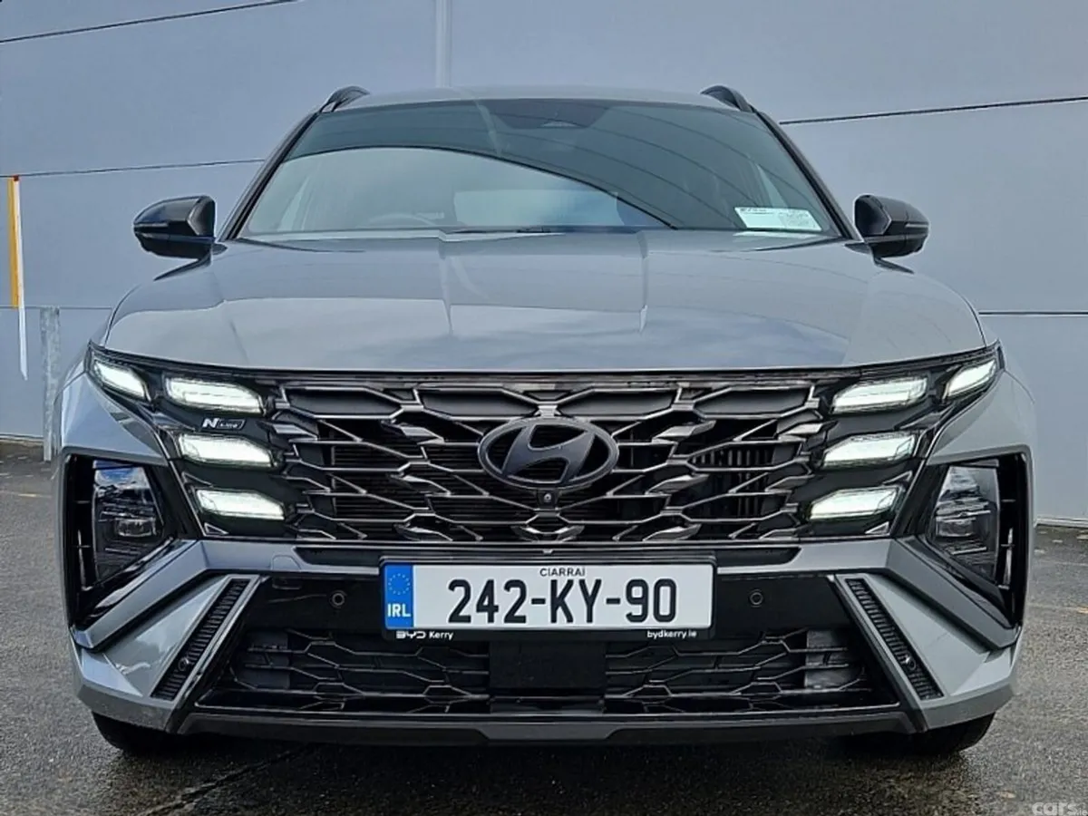 Hyundai Tucson SUV, Petrol Plug-in Hybrid, 2024, Grey