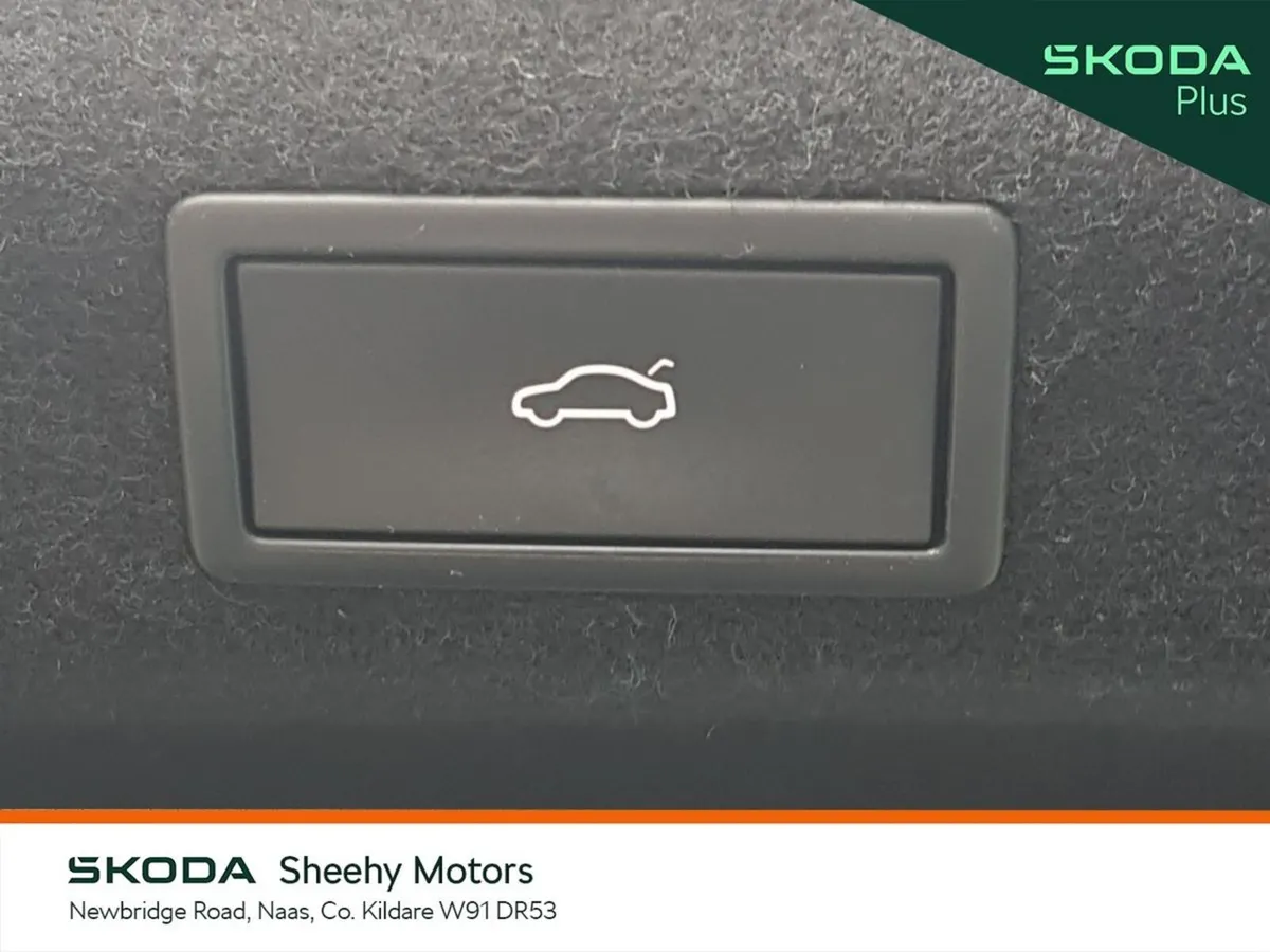 Skoda Superb Saloon, Diesel, 2024, Silver