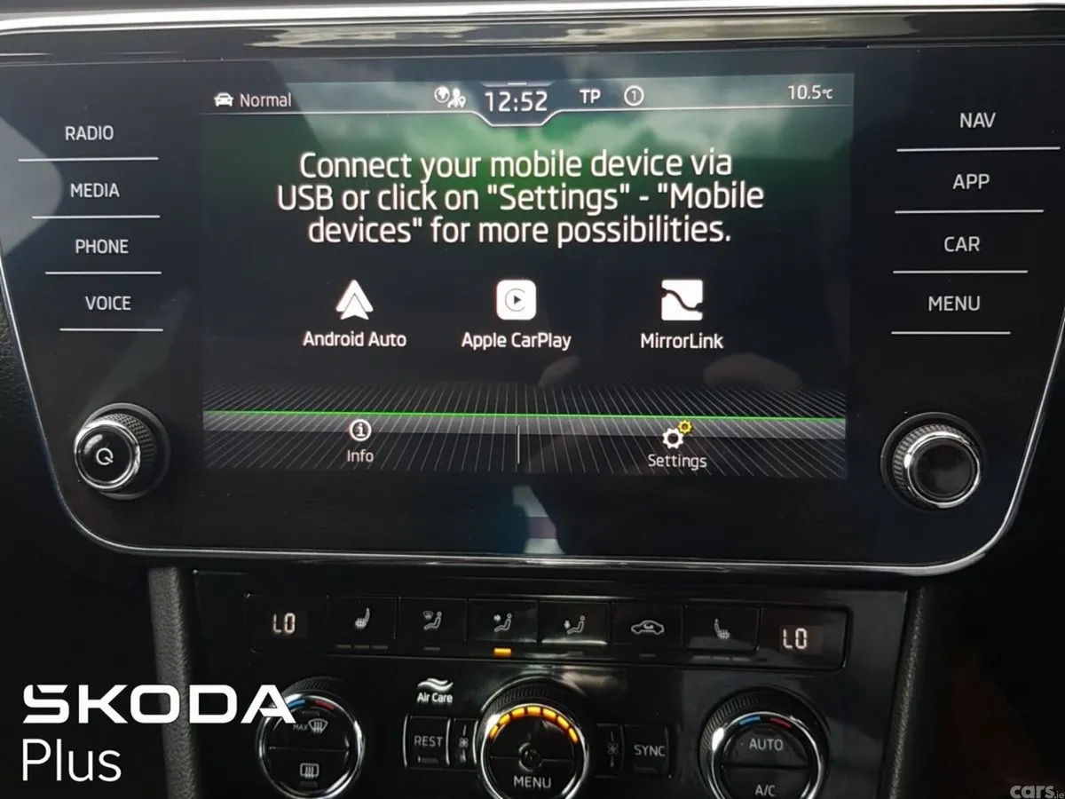 Skoda Superb Saloon, Diesel, 2024, Silver