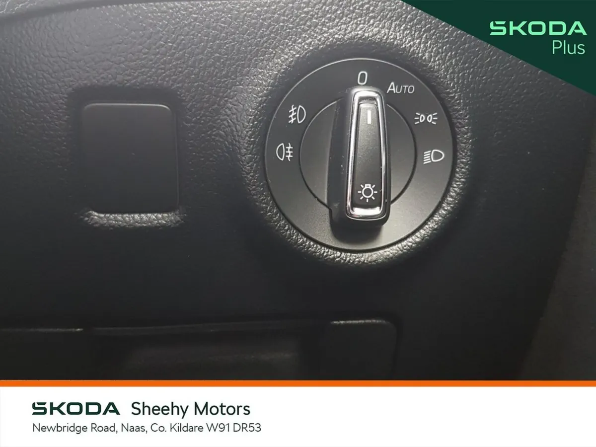 Skoda Superb Saloon, Diesel, 2024, Silver