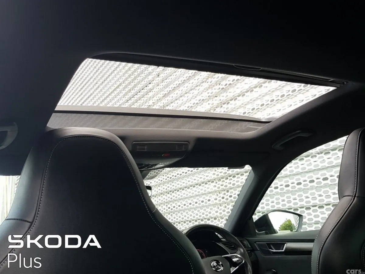 Skoda Superb Saloon, Diesel, 2024, Silver