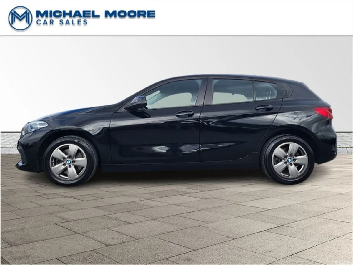 BMW 1-Series Hatchback, Diesel, 2022, Black