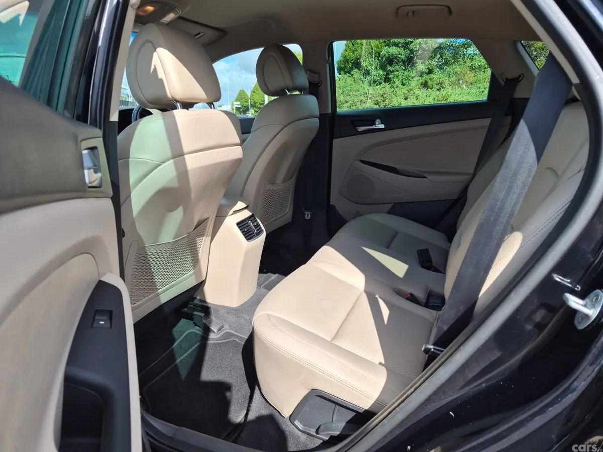 Hyundai Tucson SUV, Diesel, 2016, Black