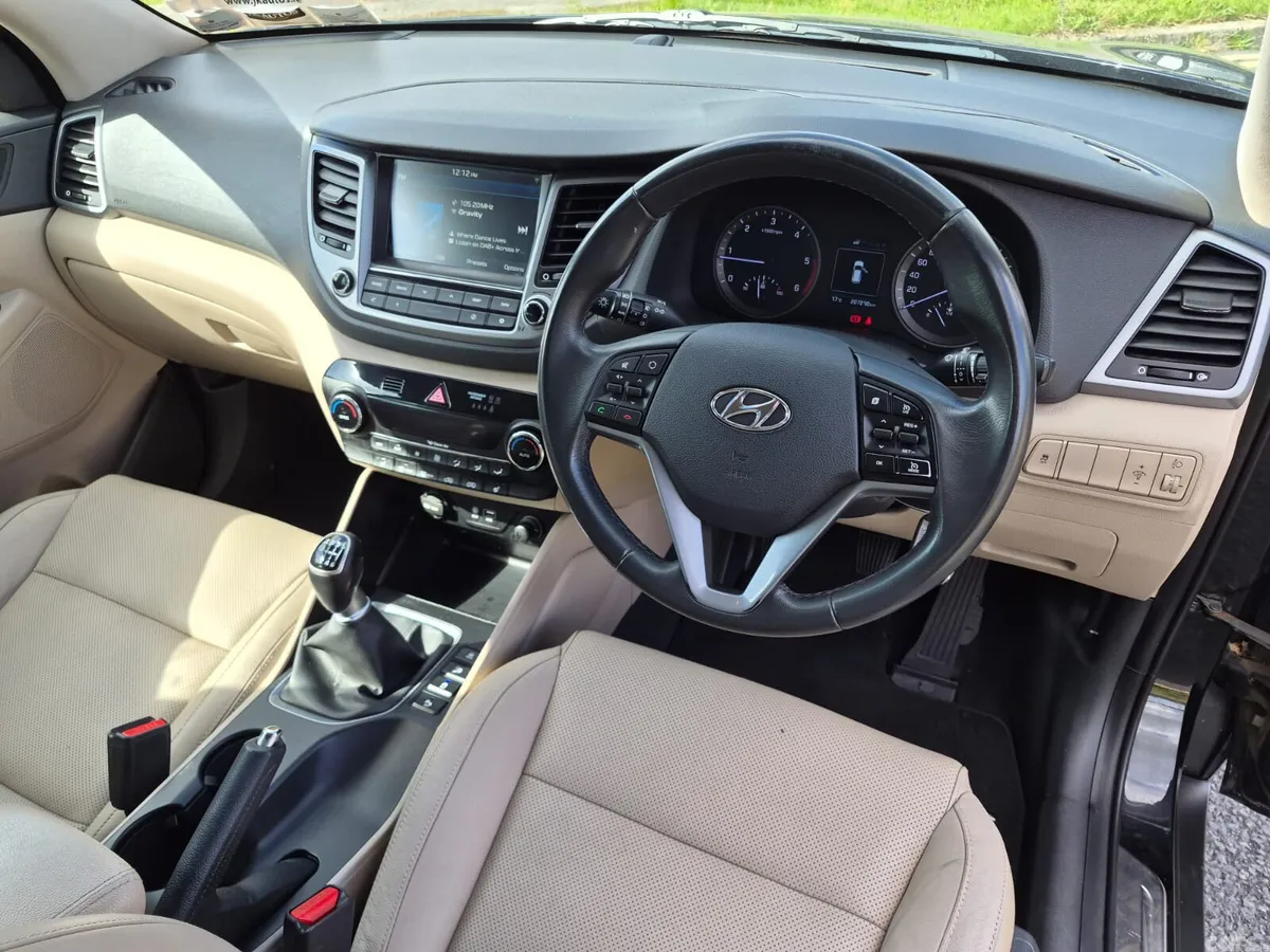 Hyundai Tucson SUV, Diesel, 2016, Black