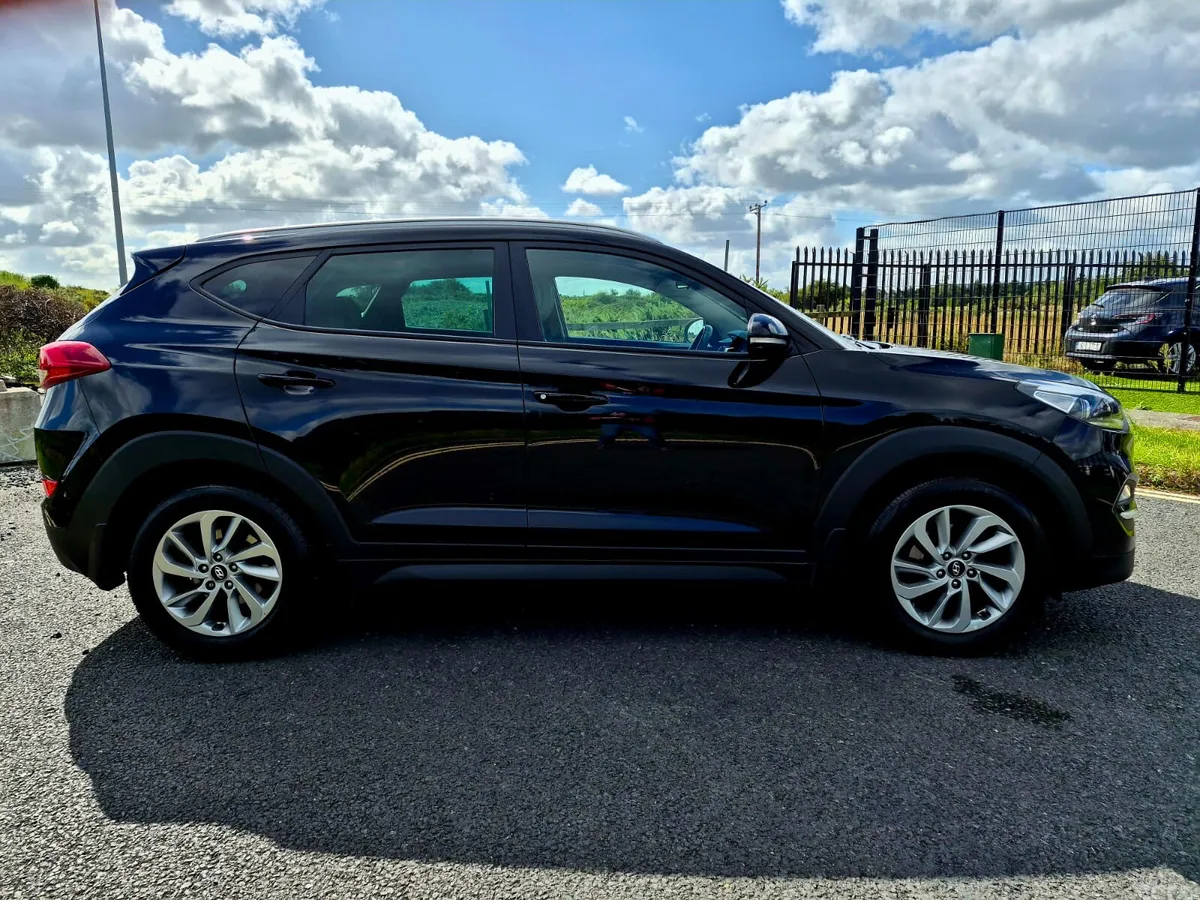 Hyundai Tucson SUV, Diesel, 2016, Black