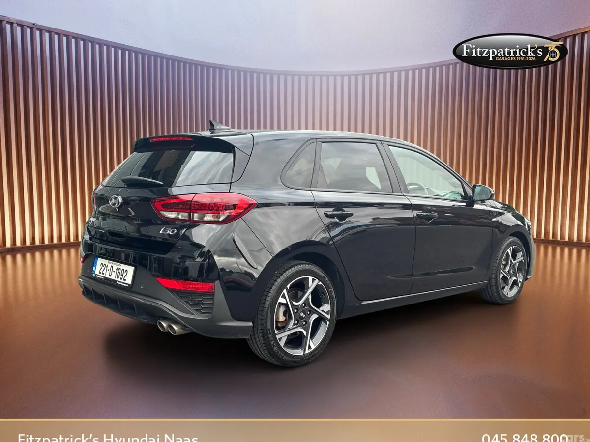 Hyundai i30 Hatchback, Petrol, 2022, Black