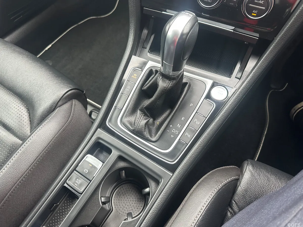 Volkswagen Golf Hatchback, Petrol, 2019, Red