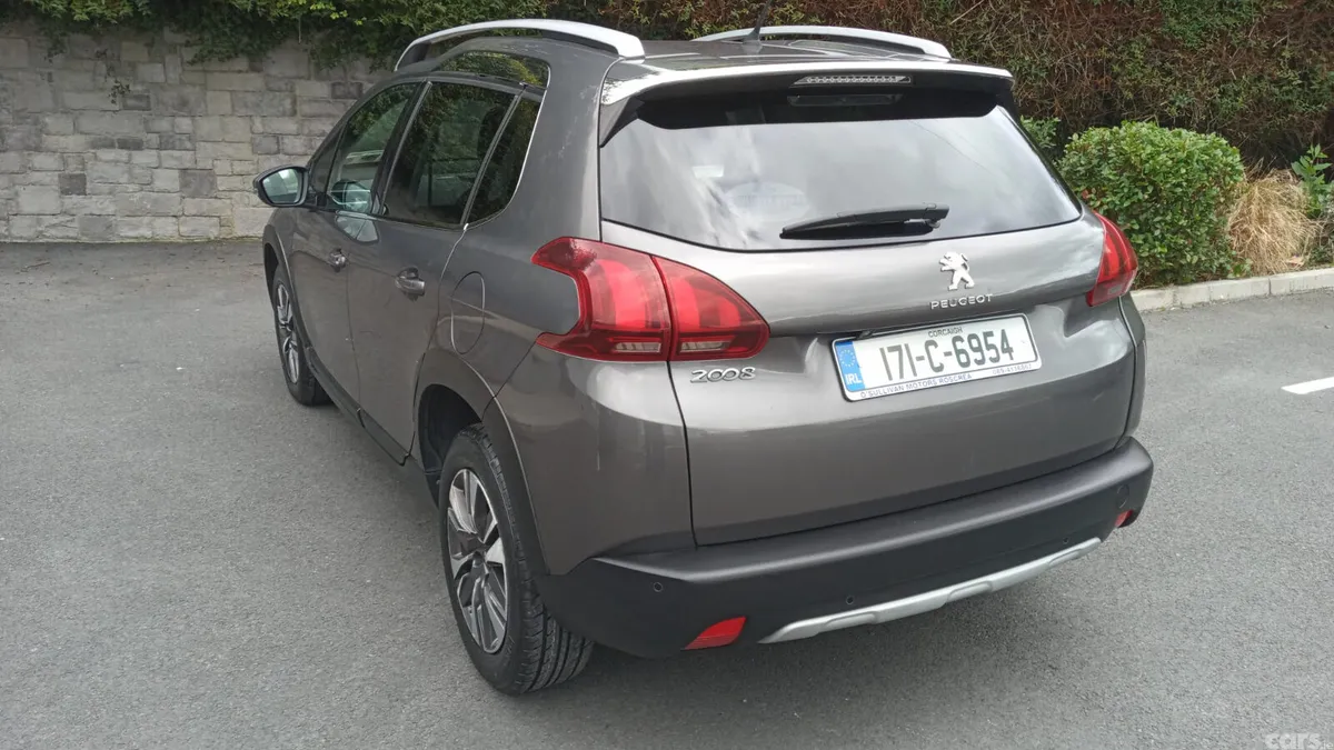 Peugeot 2008 Estate, Diesel, 2017, Grey