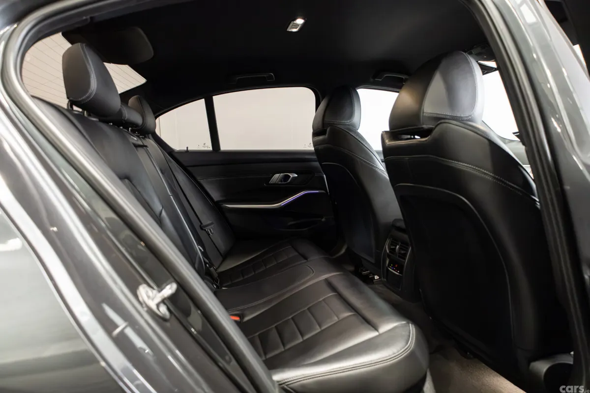 BMW 3-Series Saloon, Diesel, 2022, Grey