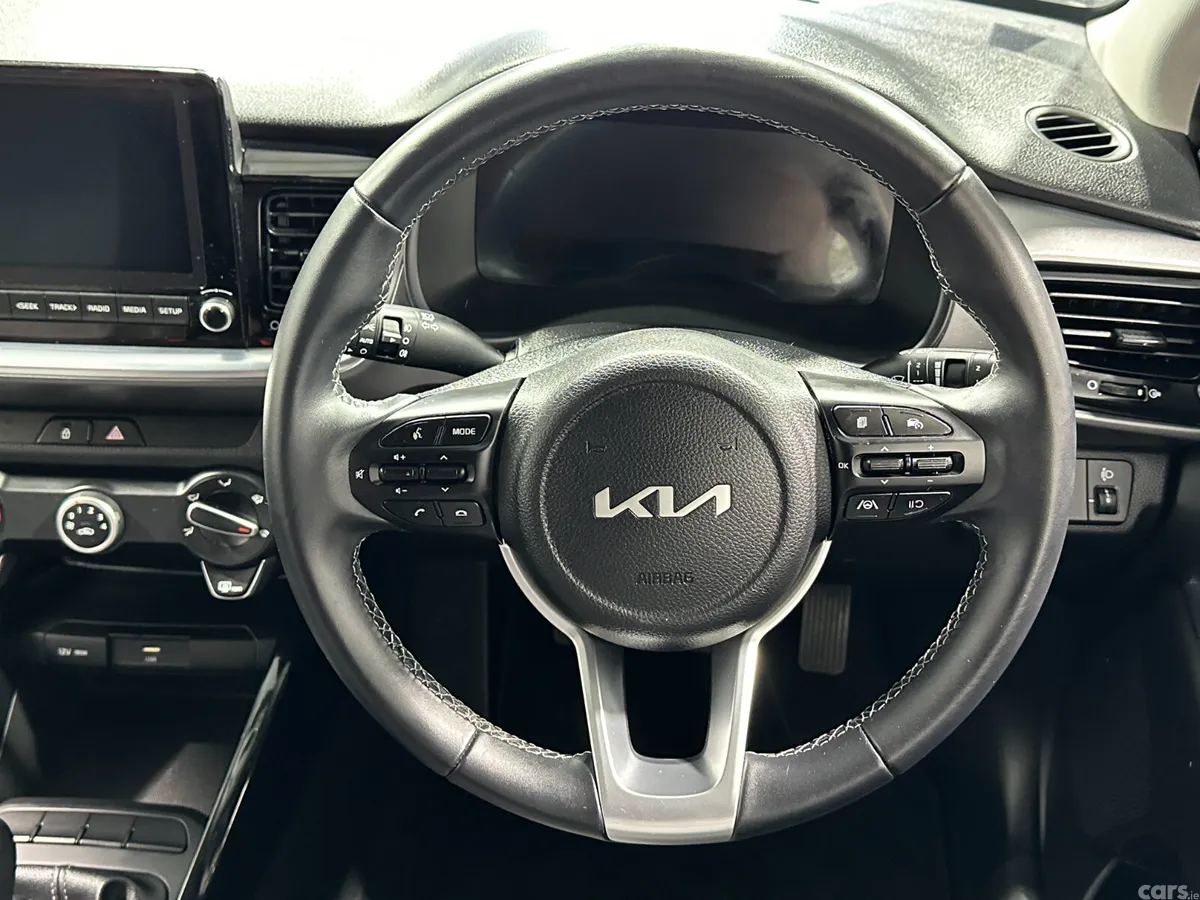 Kia Stonic Hatchback, Petrol, 2025, White