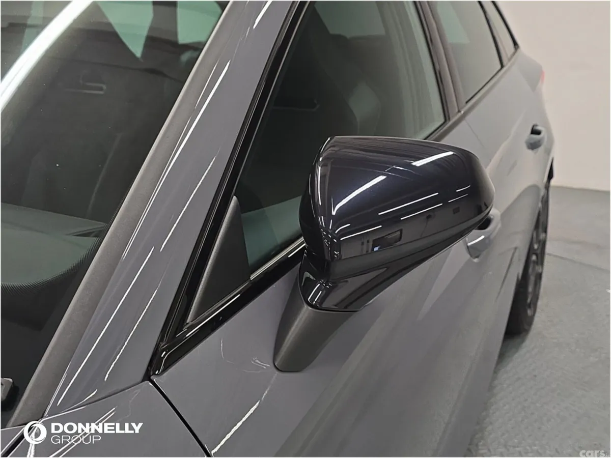 Cupra Leon Estate, Petrol, 2026, Grey