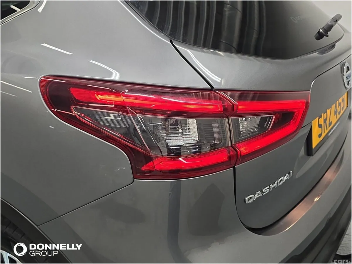 Nissan Qashqai Hatchback, Diesel, 2021, Grey