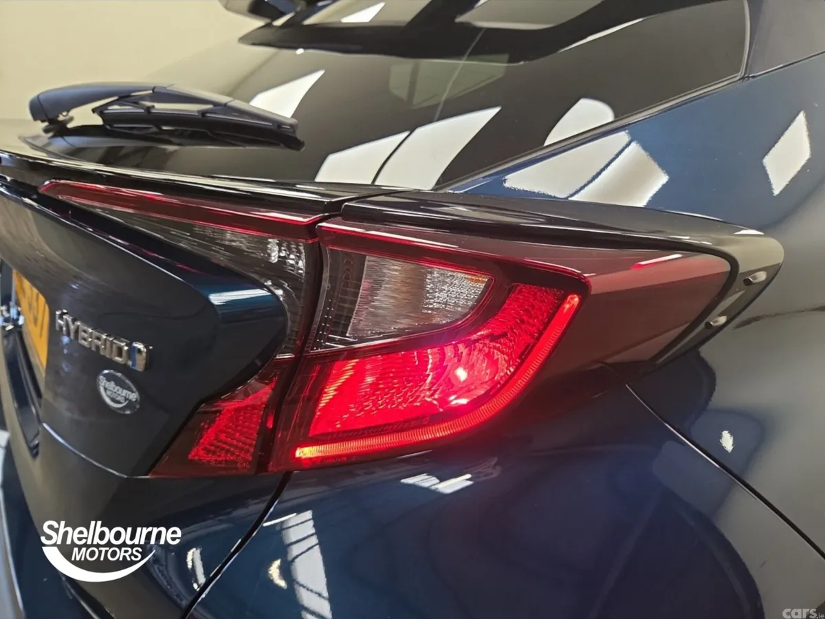 Toyota C-HR Hatchback, Petrol Hybrid, 2023, Blue