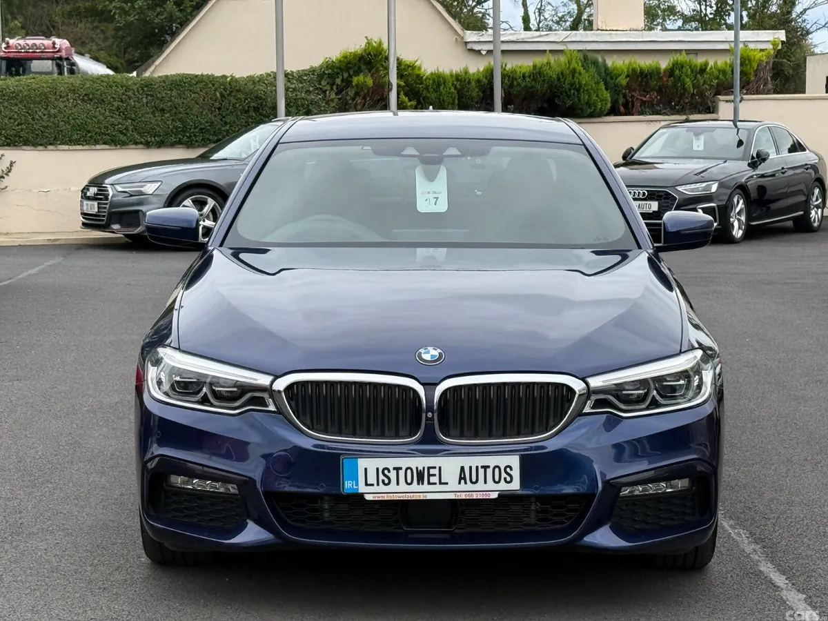 BMW 5-Series Saloon, Petrol Plug-in Hybrid, 2019, Blue