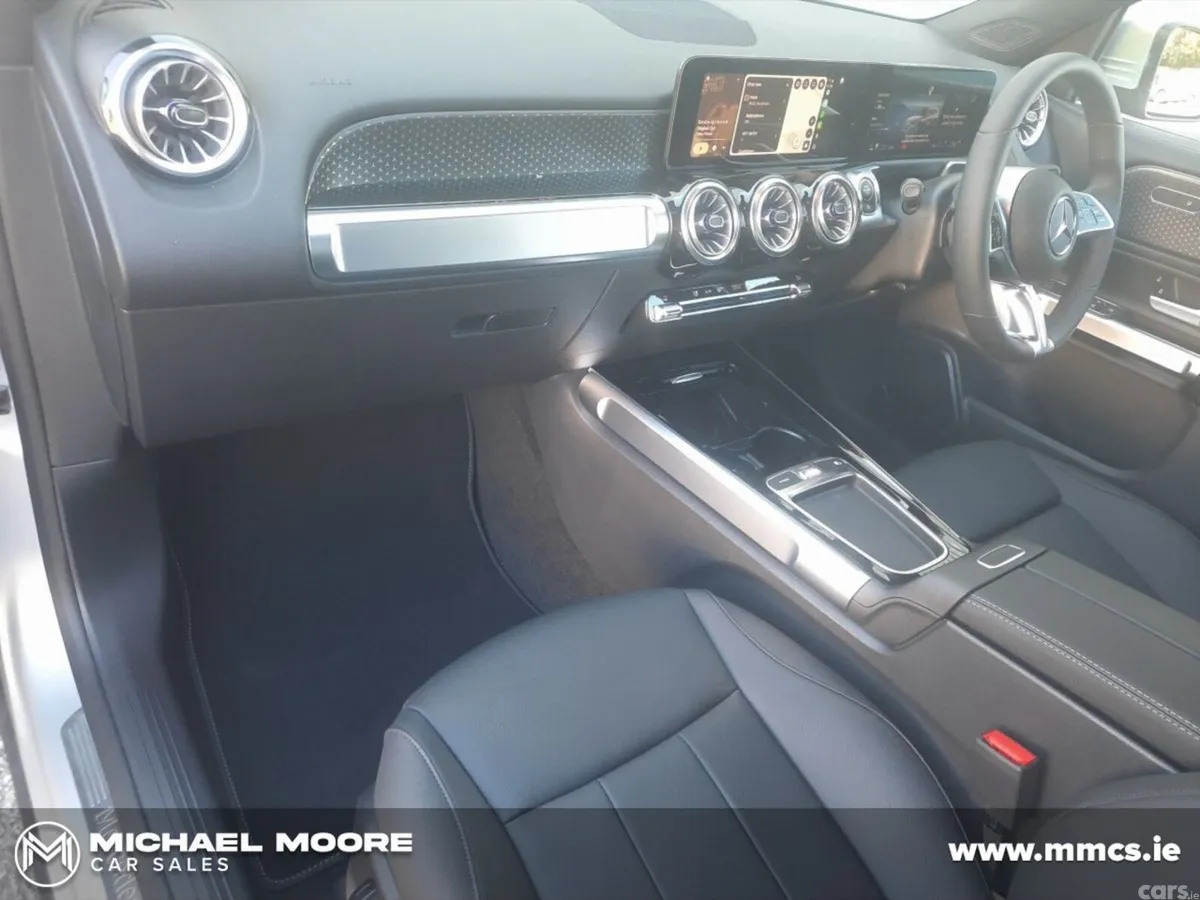 Mercedes-Benz GLB Estate, Diesel, 2026, Grey