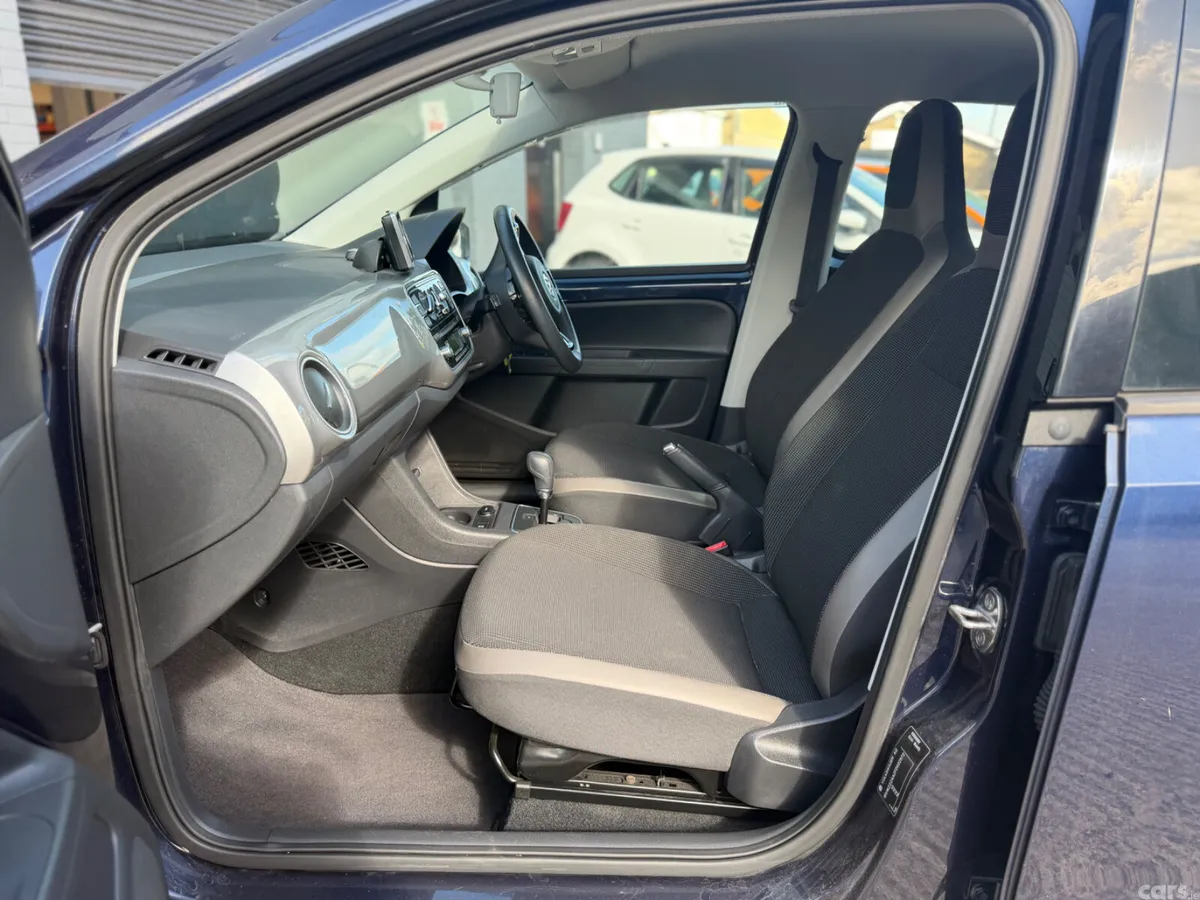 Volkswagen up! Hatchback, Petrol, 2015, Blue