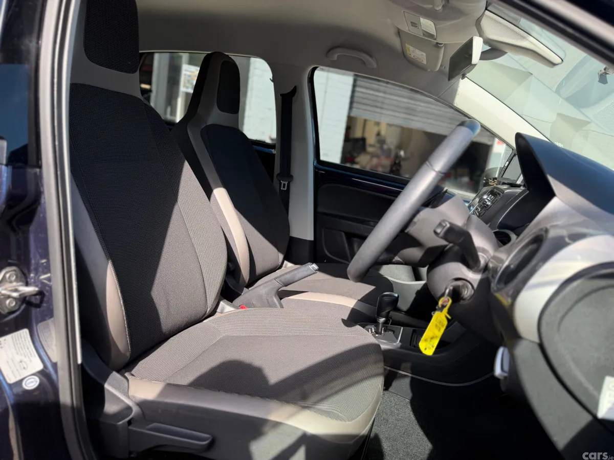 Volkswagen up! Hatchback, Petrol, 2015, Blue