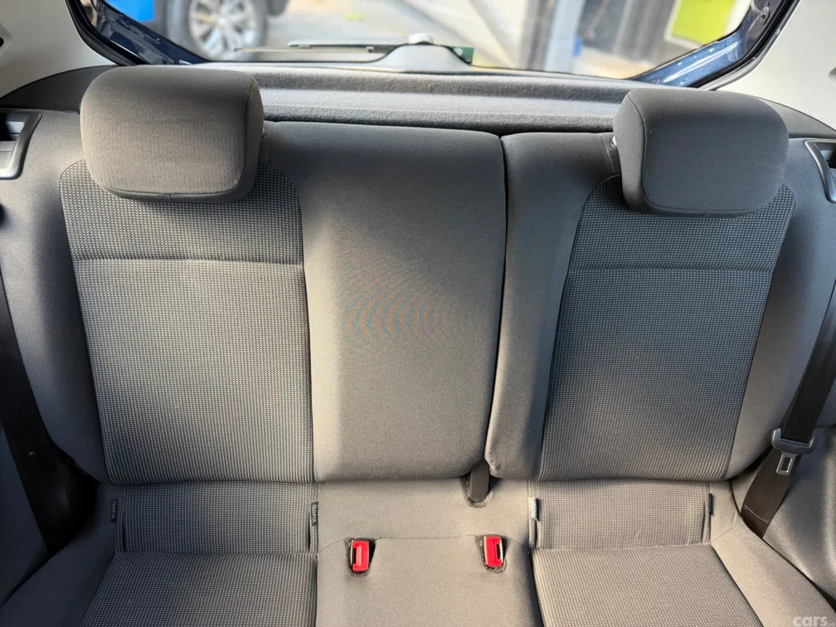 Volkswagen up! Hatchback, Petrol, 2015, Blue