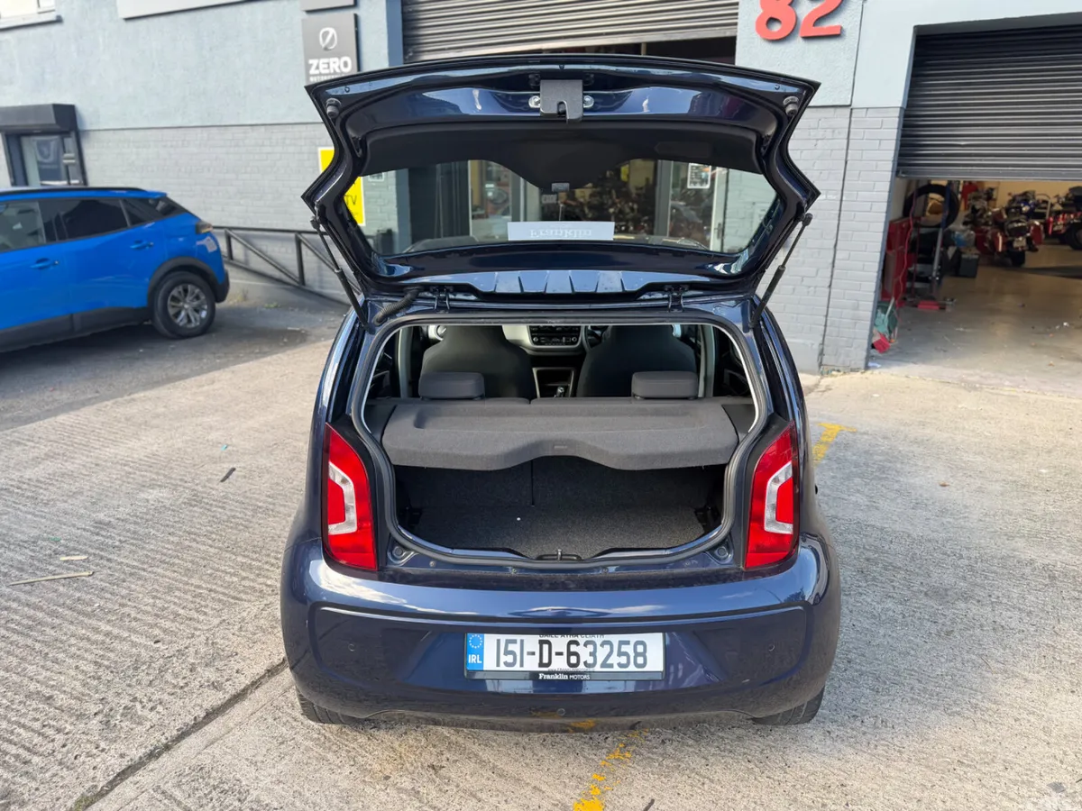 Volkswagen up! Hatchback, Petrol, 2015, Blue