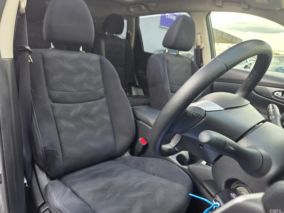 Nissan X-Trail SUV, Diesel, 2017, Grey