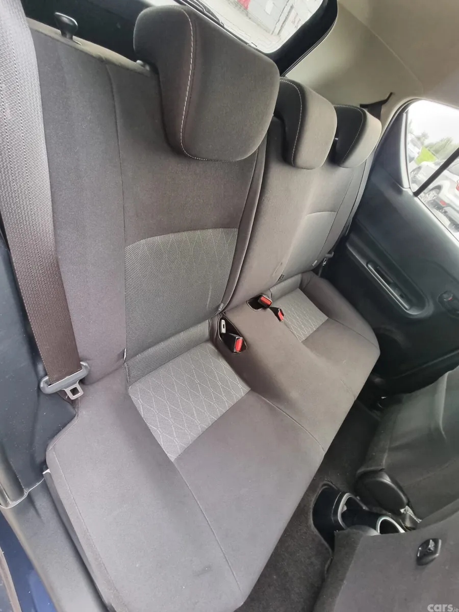 Toyota Aqua Hatchback, Petrol Hybrid, 2021, Blue