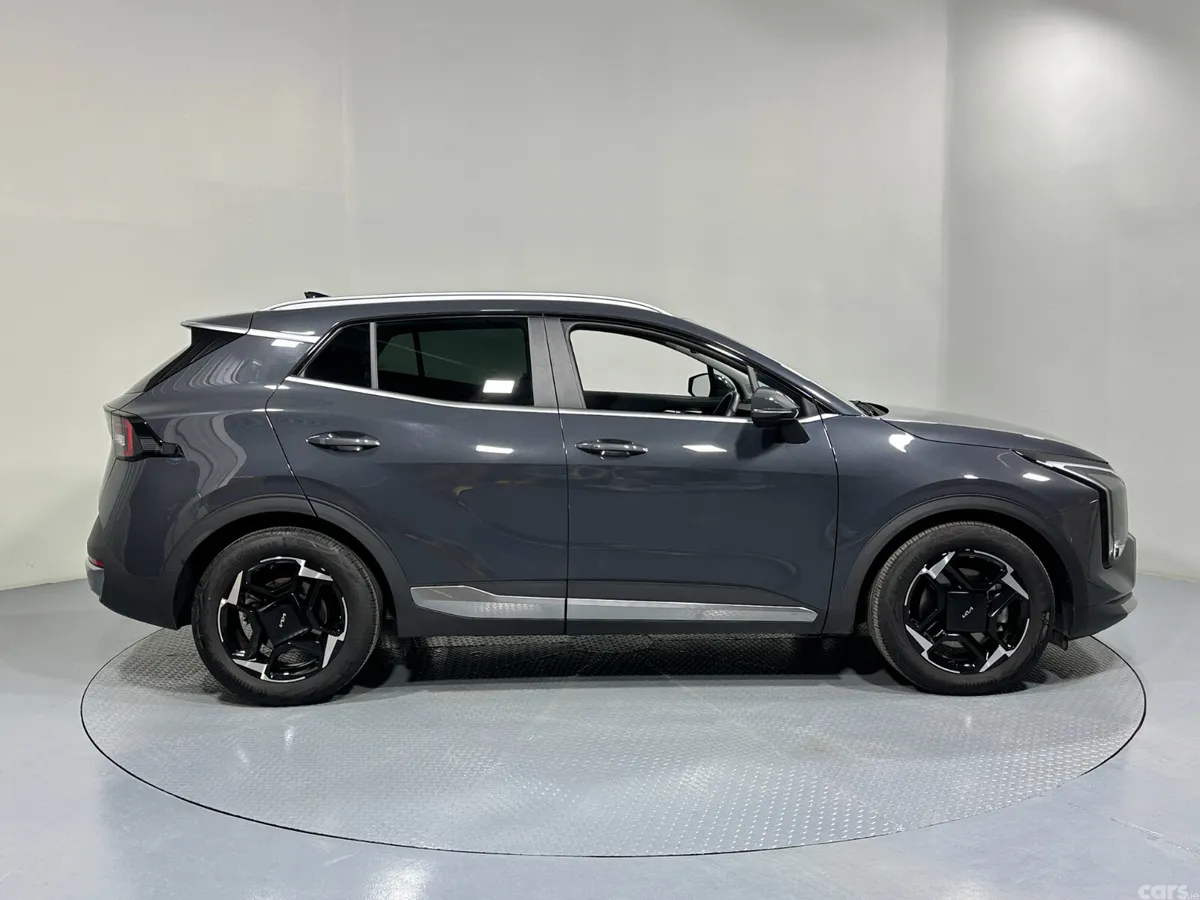 Kia Sportage SUV, Diesel Hybrid, 2026, Grey