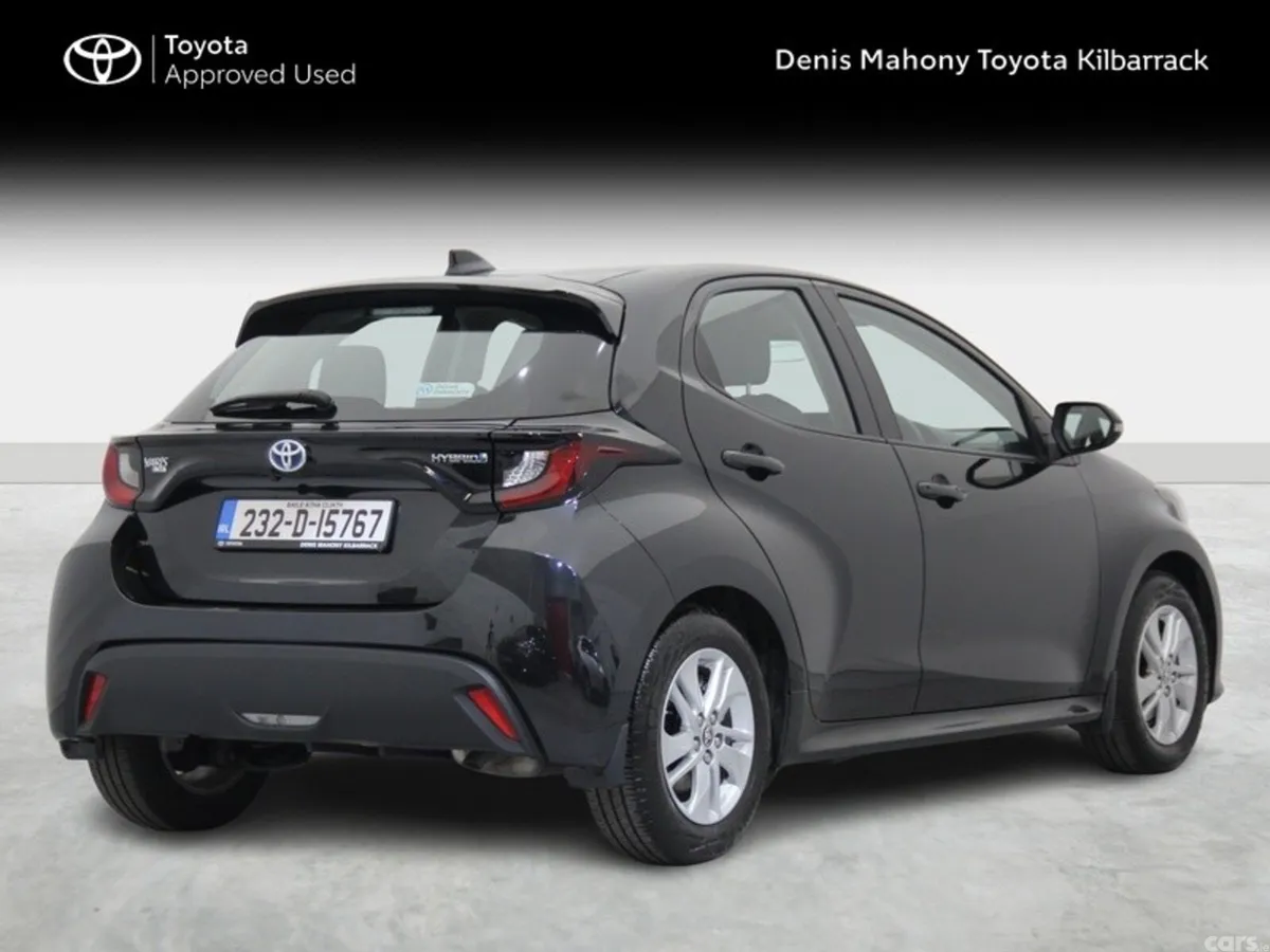 Toyota Yaris Hatchback, Petrol Hybrid, 2023, Black