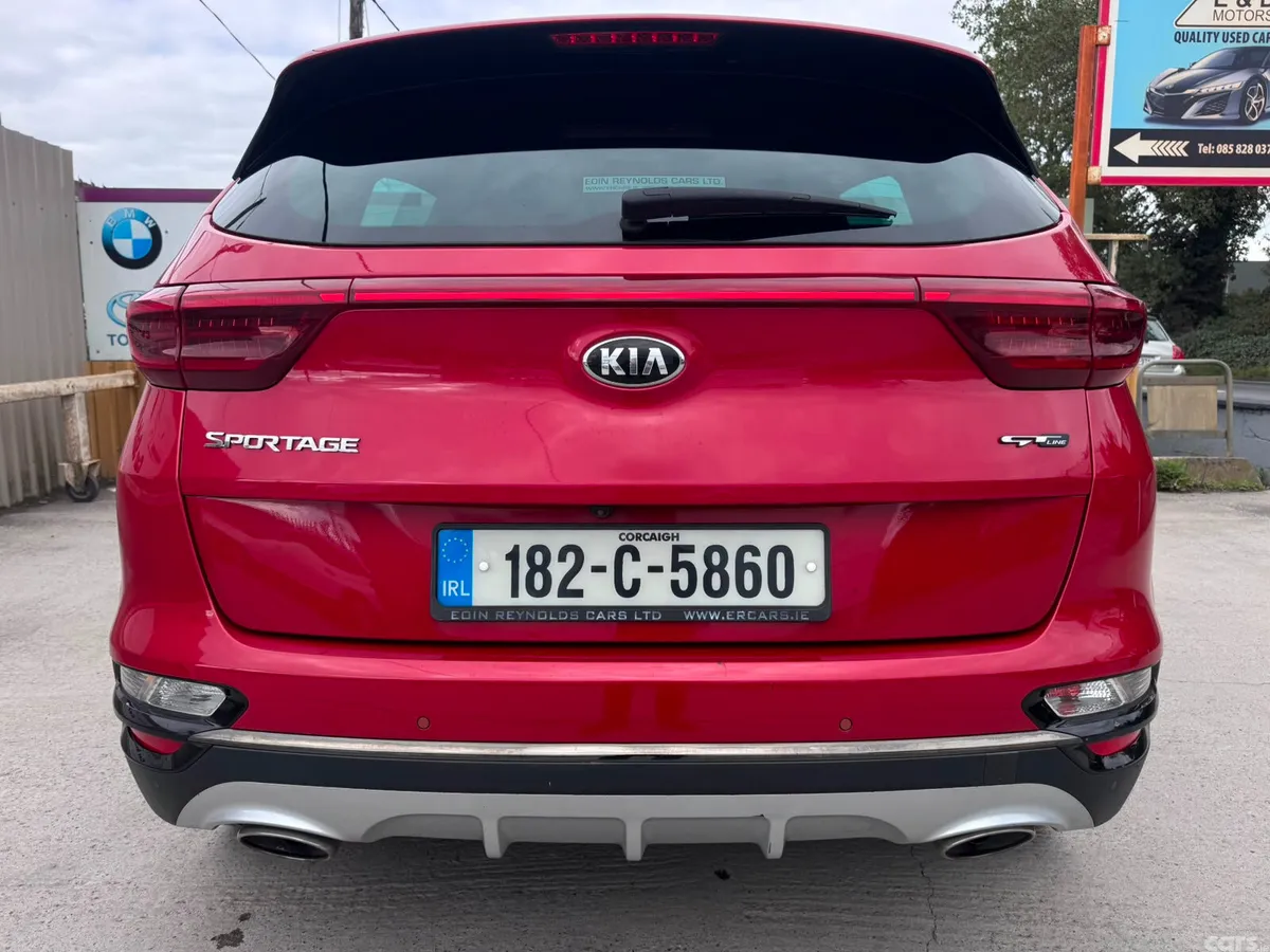 Kia Sportage SUV, Petrol, 2018, Red