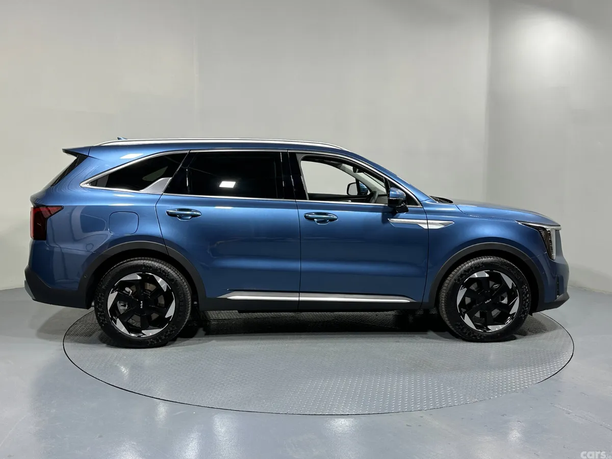 Kia Sorento SUV, Petrol Plug-in Hybrid, 2026, Blue