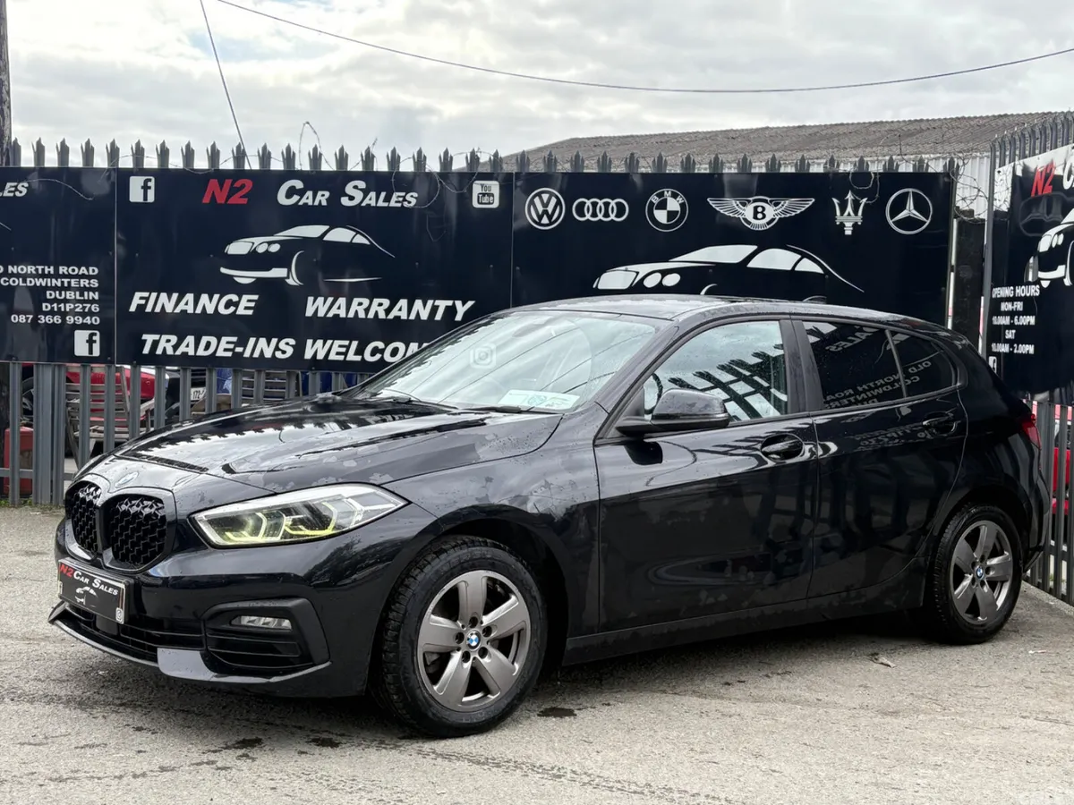 BMW 1-Series Hatchback, Diesel, 2019, Black