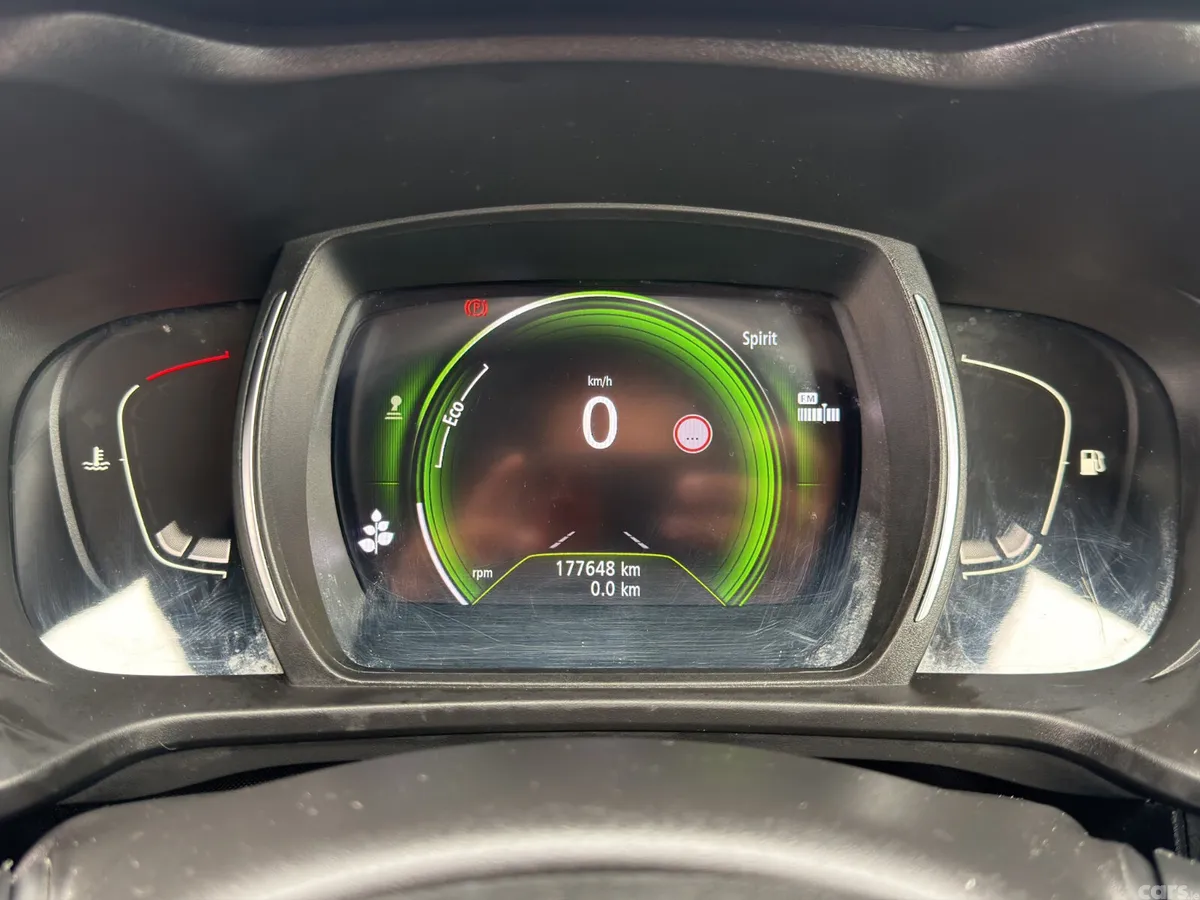 Renault Kadjar SUV, Diesel, 2018, Red