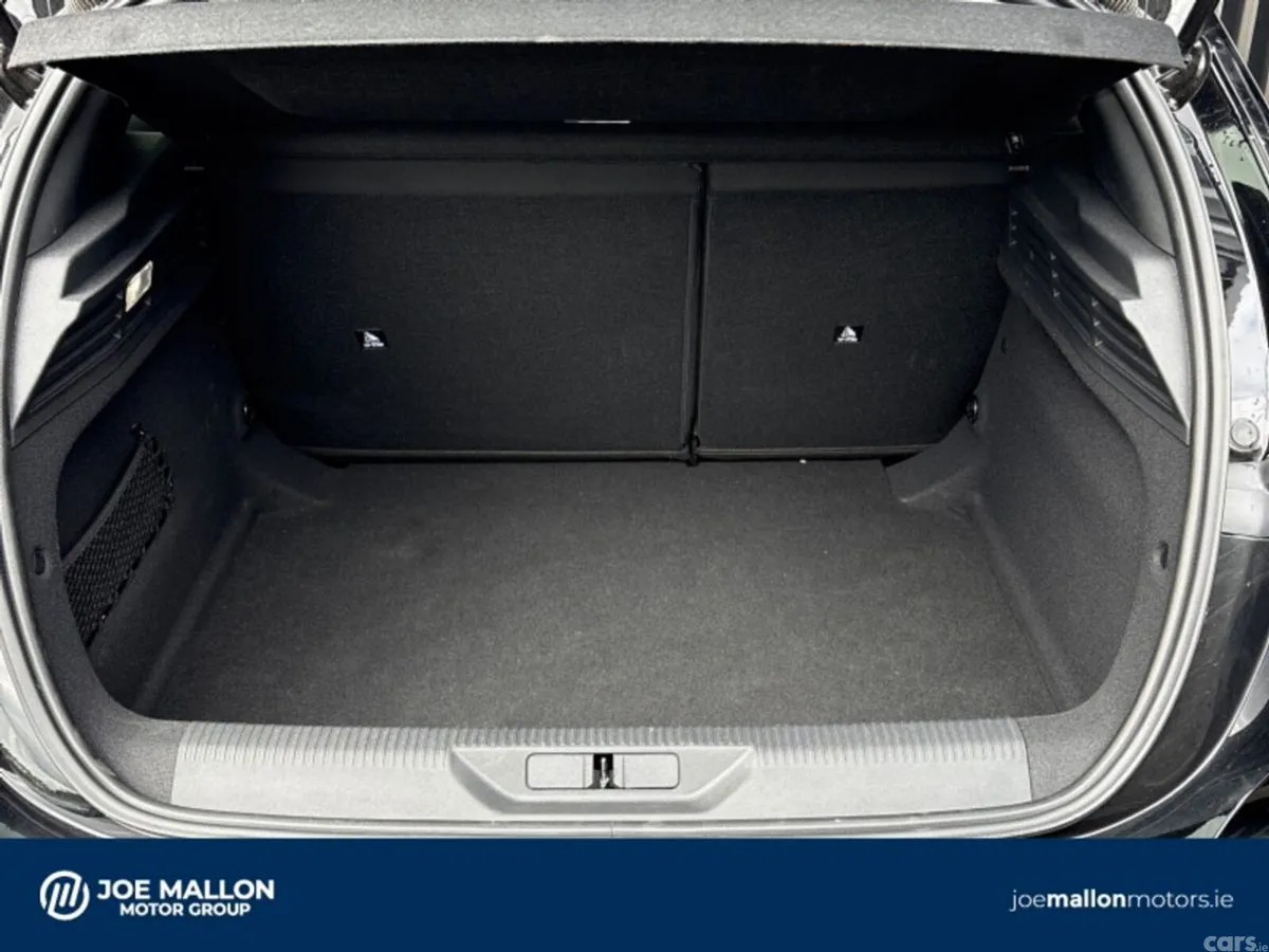 Peugeot 308 Hatchback, Petrol Hybrid, 2026, Black