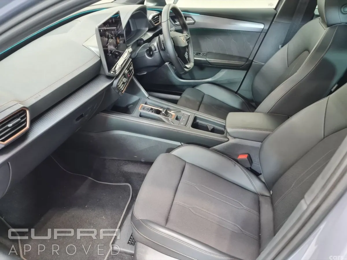 Cupra Leon Estate, Petrol, 2026, Grey