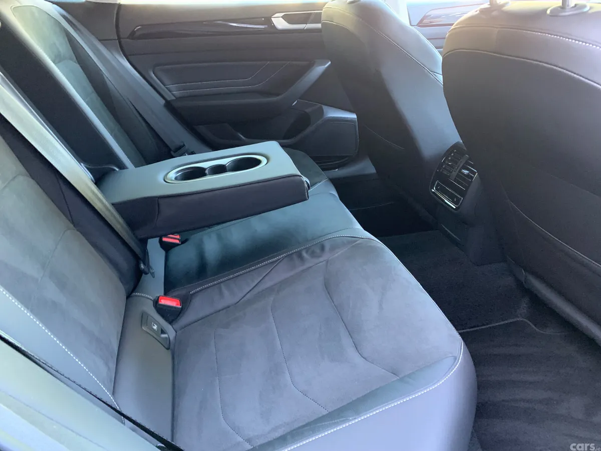 Volkswagen Arteon Estate, Diesel, 2023, Black