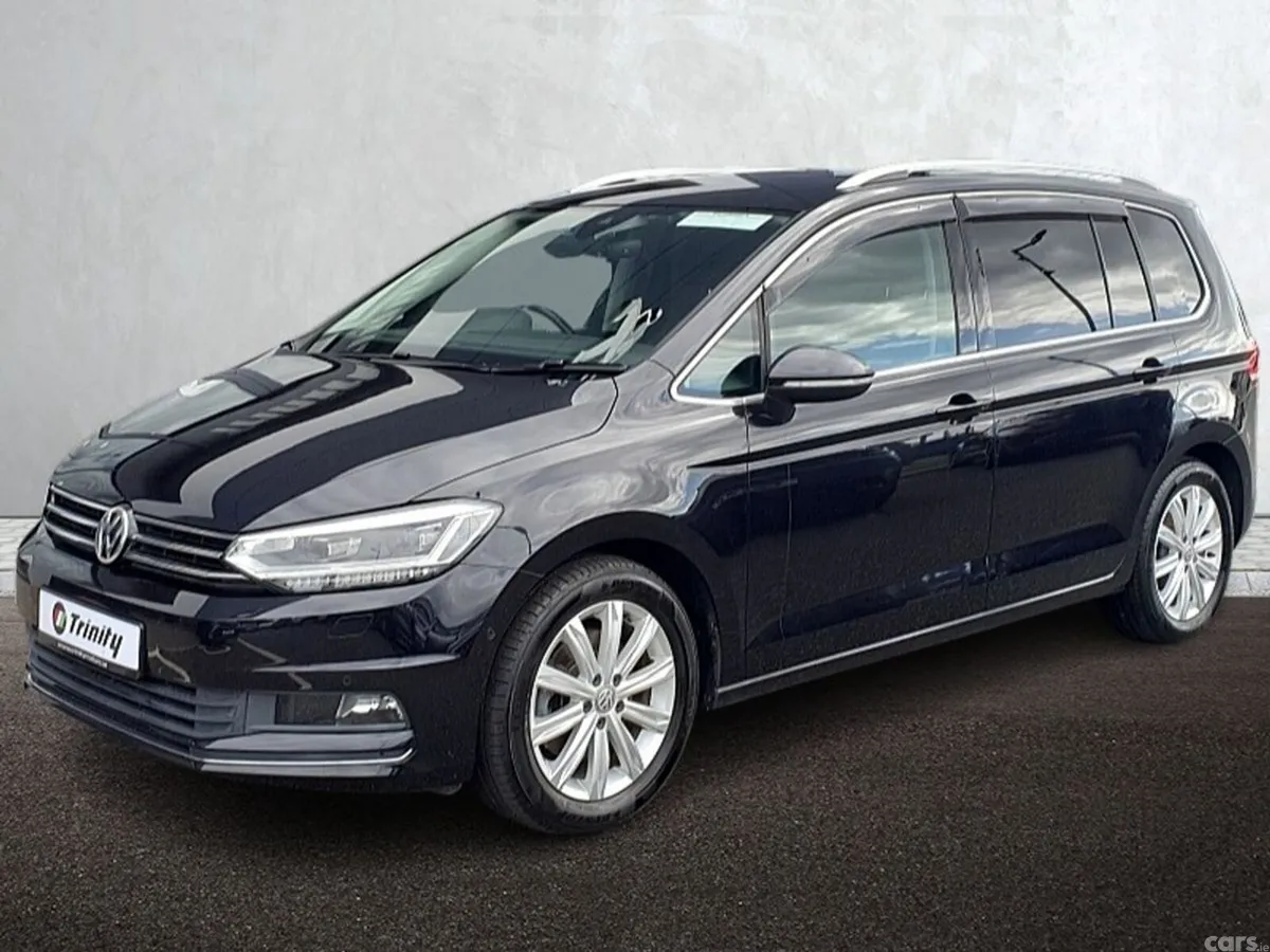 Volkswagen Touran MPV, Petrol, 2018, Black