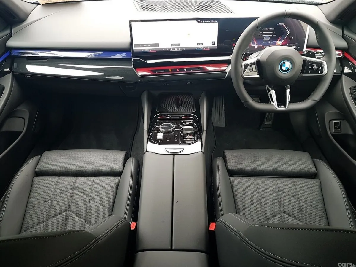 BMW 5-Series Saloon, Petrol Plug-in Hybrid, 2026, Grey