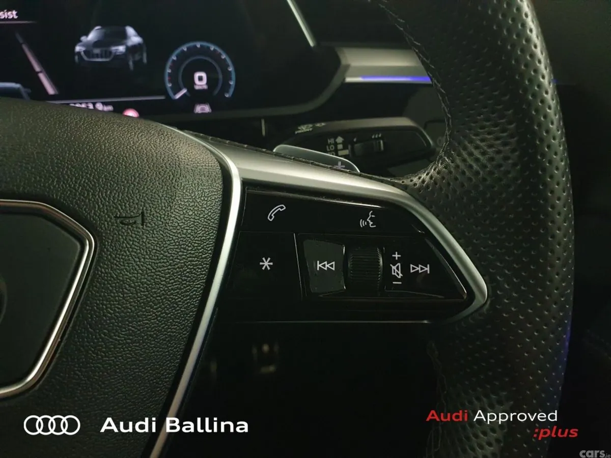 Audi Q8 Hatchback, Electric, 2024, Blue