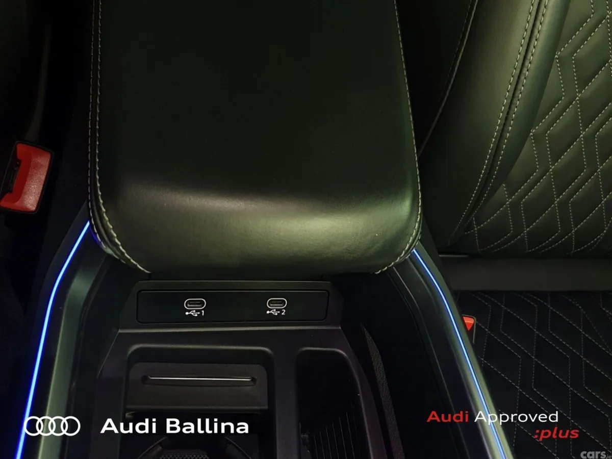 Audi Q8 Hatchback, Electric, 2024, Blue