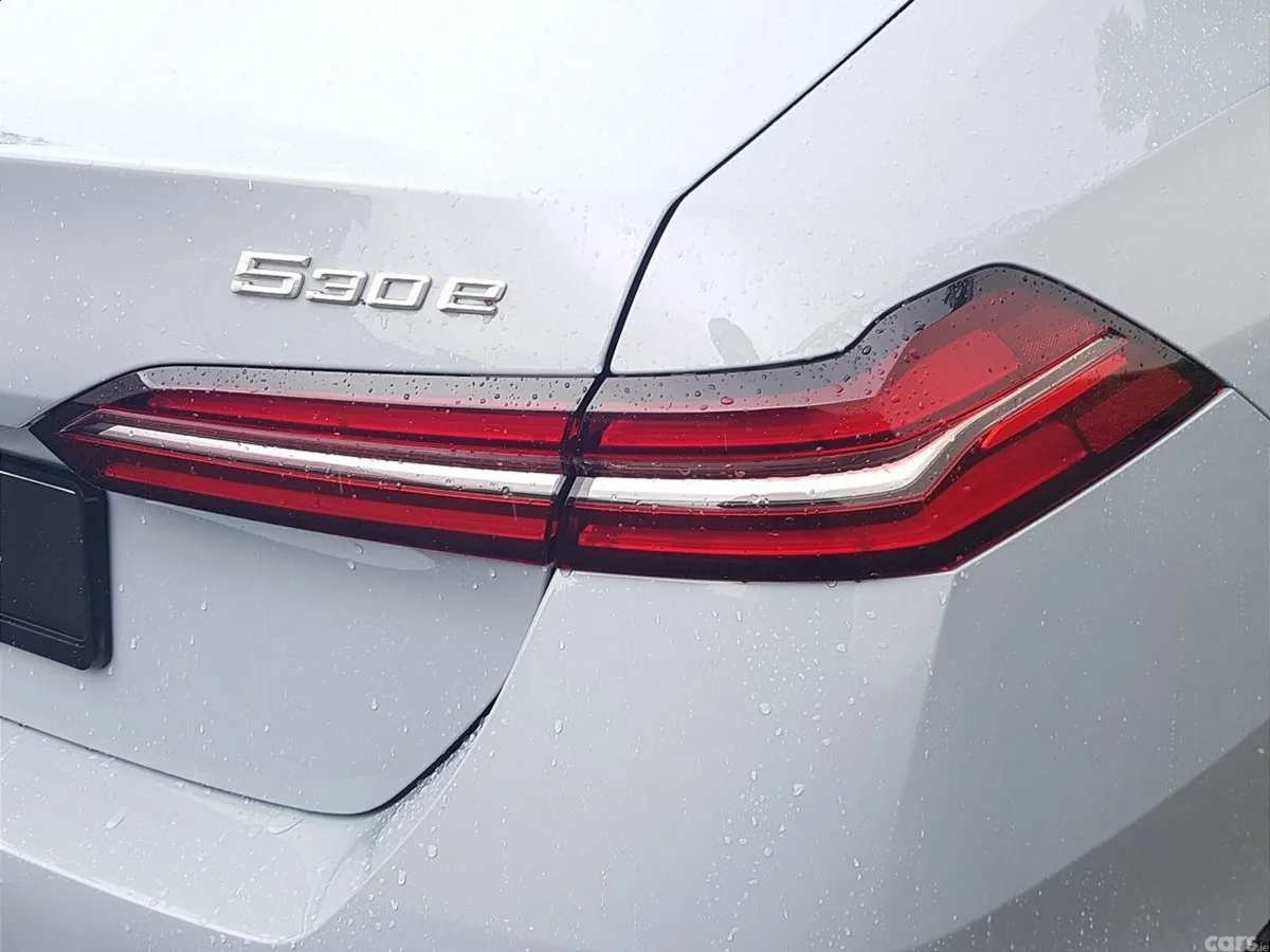 BMW 5-Series Saloon, Petrol Plug-in Hybrid, 2026, Grey