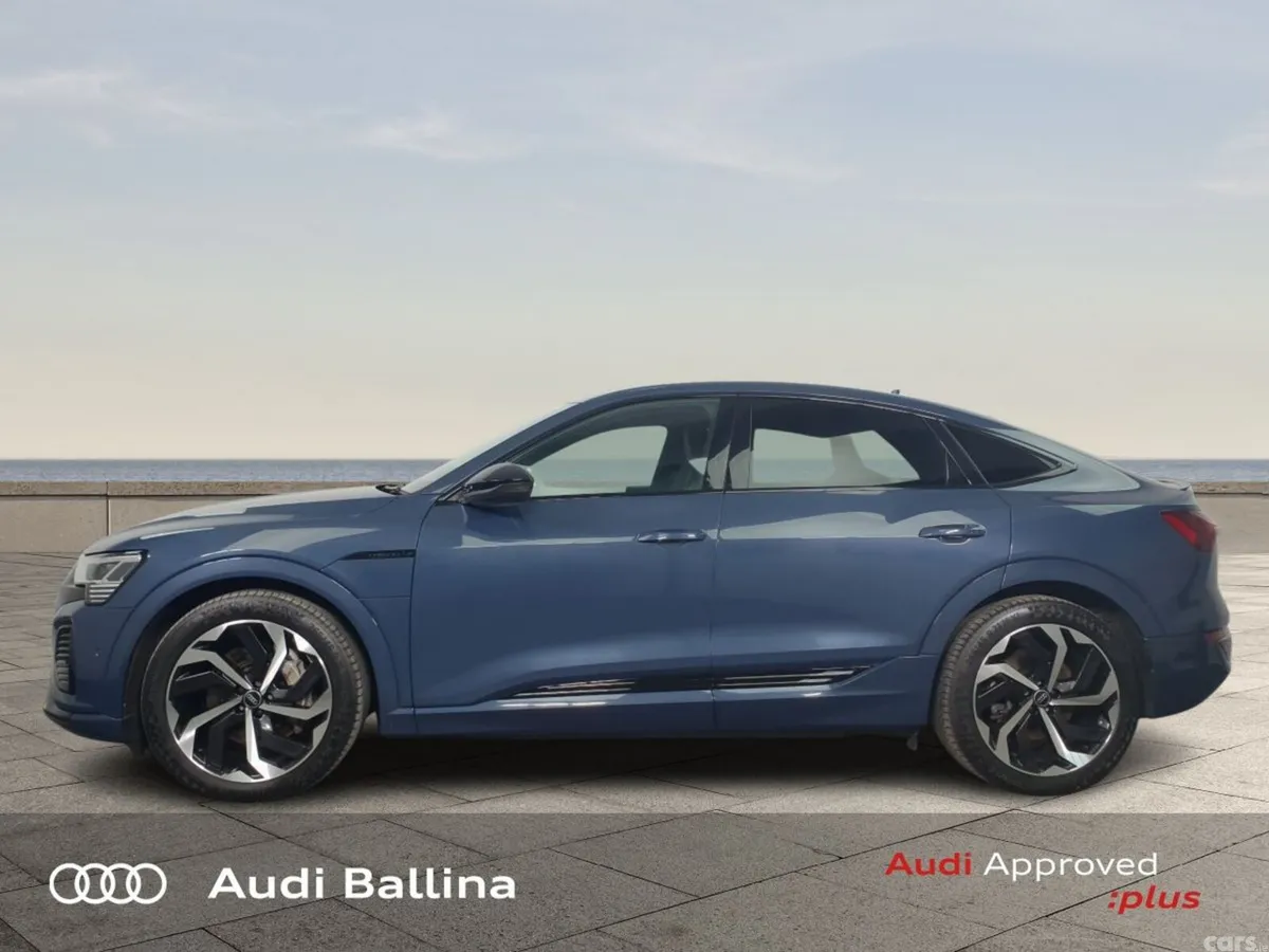 Audi Q8 Hatchback, Electric, 2024, Blue